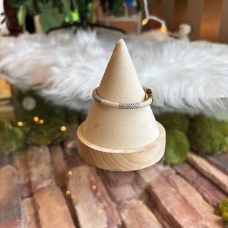 LOUIS VUITTON Damier Azur Keep it Bracelet 17