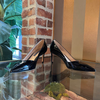 STUART WEITZMAN Black Patent Leather Heels SZ 7.5