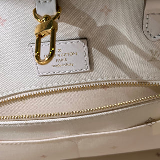 LOUIS VUITTON Neverfull MM Sunset Kaki Spring in the City Monogram Canvas Tote
