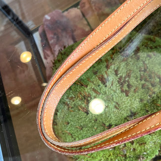 LOUIS VUITTON Bellevue GM Amarante Vernis Monogram Tote Bag