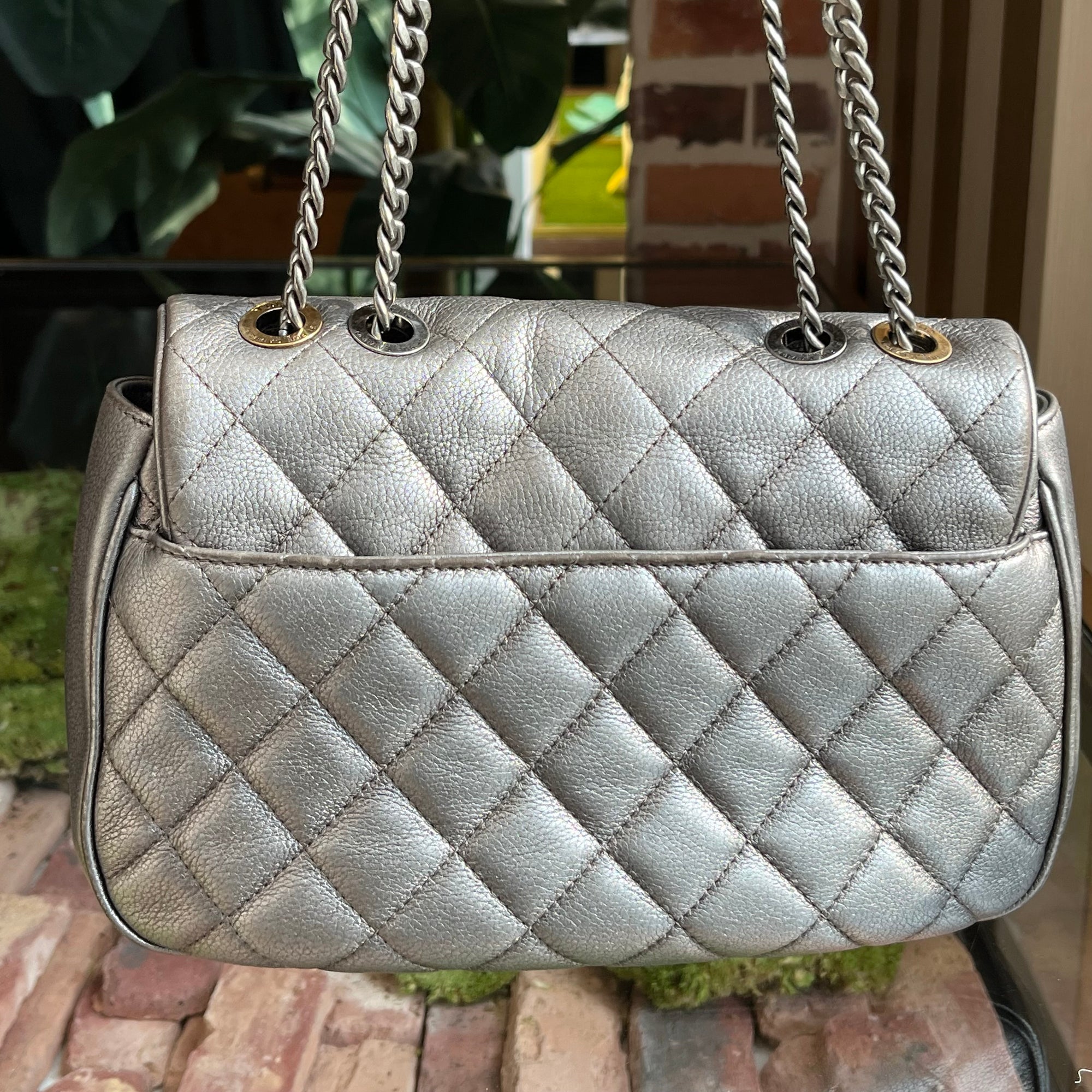 CHANEL Metallic Silver Calfskin Quilted Casual Pocket Messenger Flap