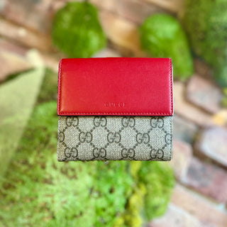 GUCCI Color Block wallet Red GG Supreme Canvas Wallet