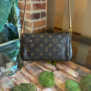 LOUIS VUITTON Monogram Favorite Crossbody