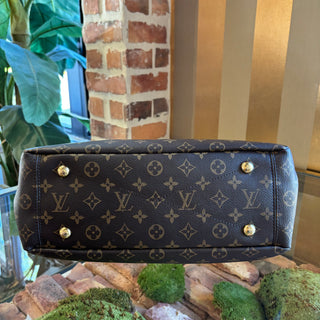 LOUIS VUITTON LV Monogram Pallas MM