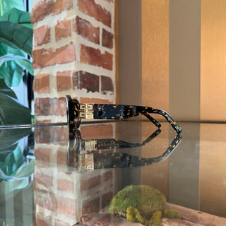 GIVENCHY GV40091I Tortiose Shell Acetate Oval Sunglasses