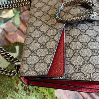GUCCI Dionysus Medium GG Supreme Monogram Red Shoulder Bag