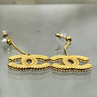 CHANEL Matte Gold Metal CC Drop Earrings