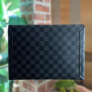 LOUIS VUITTON Damier Graphite Alpha Triple Pochette