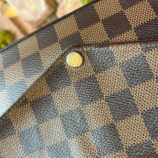 LOUIS VUITTON Felicie Pochette Damier Ebene Canvas Crossbody