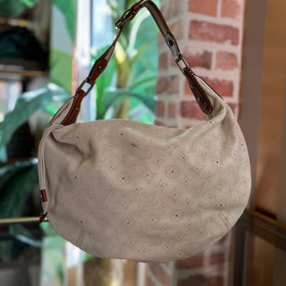 LOUIS VUITTON Limited Edition Onatah GM White Mahina Leather Bag