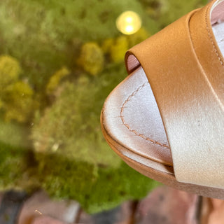 DIOR Cannage Champagne Satin Crystal Platforms SZ38(8US)