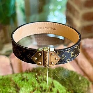 LOUIS VUITTON Nano Monogram Bracelet