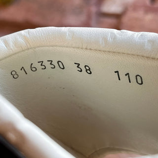 GUCCI White Leather Embossed Guccissima Slides SZ 38 (US 8)