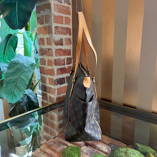 LOUIS VUITTON Monogram Totally MM