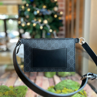 GUCCI Black GG Supreme Canvas Belt Bag