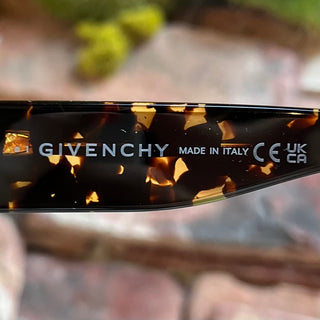 GIVENCHY GV40091I Tortiose Shell Acetate Oval Sunglasses
