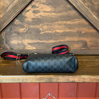 GUCCI Black GG Supreme Monogram Canvas Crossbody Bag