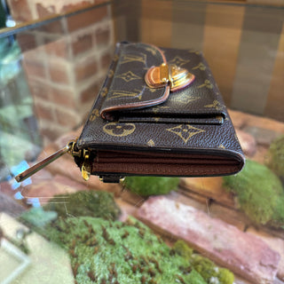 LOUIS VUITTON Monogram Astrid Wallet