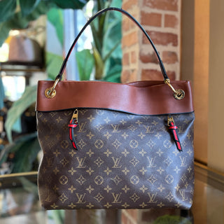 LOUIS VUITTON Tuileries Besace Caramel Monogram Canvas Hobo Bag