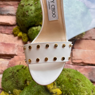 JIMMY CHOO Gold Tone Studded White Leather Heels SZ 35.5 (US 5.5)