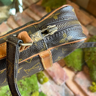 LOUIS VUITTON Danube Brown Monogram Canvas Vintage Crossbody Bag