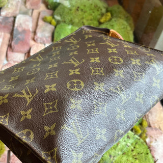 LOUIS VUITTON Vintage Toiletry Pouch 26 Monogram Brown Canvas Pouch