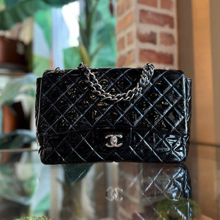 CHANEL Black Patent Leather Single Flap Shoulder Bag DIA316