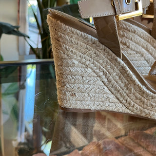 LOUIS VUITTON Caramel Patent Leather Checkers Espadrille Wedge Sandals SZ38.5(8.5US)