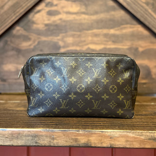 LOUIS VUITTON Trousse Vintage Brown Monogram Canvas Pochette