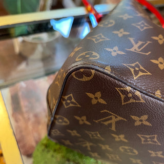 LOUIS VUITTON NeoNoe Poppy Coquelicot Monogram Bucket Bag