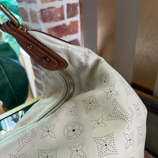 LOUIS VUITTON Limited Edition Onatah GM White Mahina Leather Bag