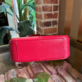 LOUIS VUITTON Turenne GM Red Epi Leather Shoulder Bag DIA313