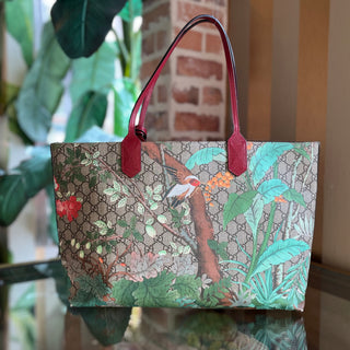 GUCCI GG Supreme Tian Red Coated Canvas Tote