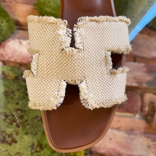 HERMES Beige Linen Canvas Oran Sandals SZ 39.5 (US 9.5)