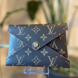 LOUIS VUITTON Monogram Kirigami Medium Pochette