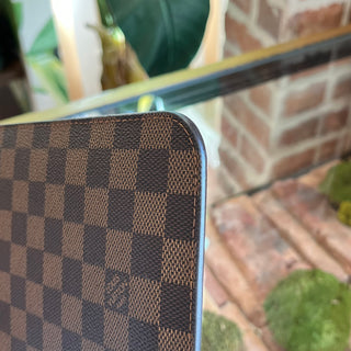LOUIS VUITTON Neverfull Pochette Damier Ebene Canvas Pouch