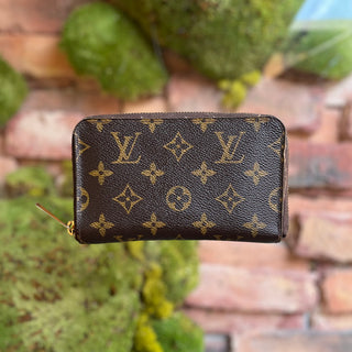 LOUIS VUITTON Zippy Organizer Brown Monogram Canvas Wallet
