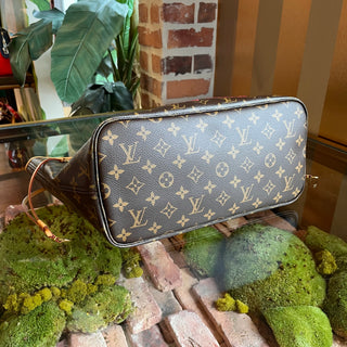 LOUIS VUITTON Neverfull MM Limited Edition V Monogram Canvas Tote Bag