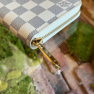 LOUIS VUITTON Zippy Damier Azur Canvas Wallet