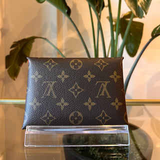 LOUIS VUITTON Kirigami Pouch Monogram MM
