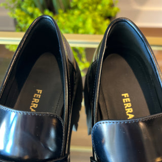 FERRAGAMO Ingrid Loafers  8 1/2