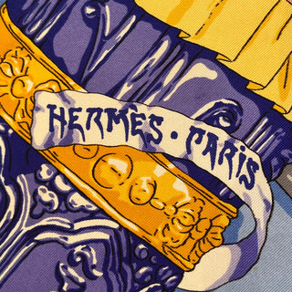 HERMES Prieves Au Vevt Silk Scarf
