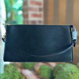 LOUIS VUITTON Pochette Black Epi Leather
