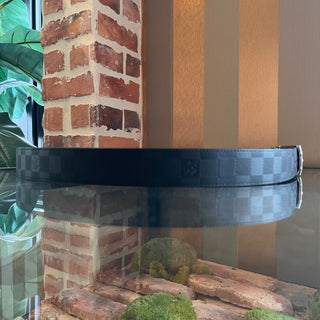 LOUIS VUITTON Damier Black Leather Reversible Belt SZ 120/48