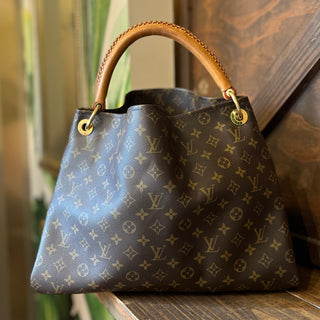 LOUIS VUITTON Artsy MM Brown Monogram Canvas Hobo Bag