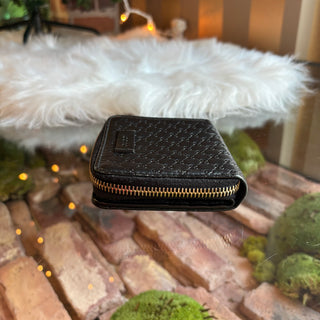 GUCCI Black Microguccissima Leather Small Zip Wallet