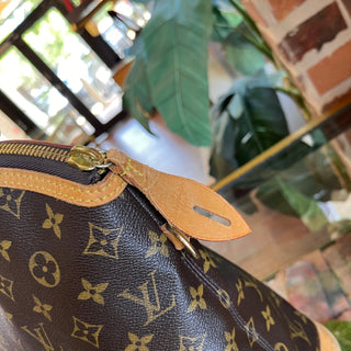 LOUIS VUITTON Lockit Vertical Brown Monogram Canvas Tote