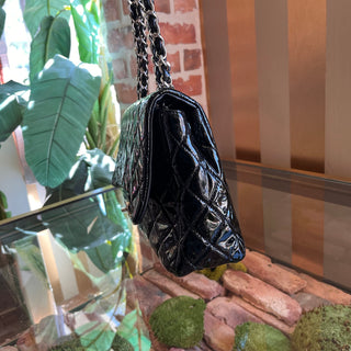 CHANEL Single Flap Black Patent Leather Shoulder Bag