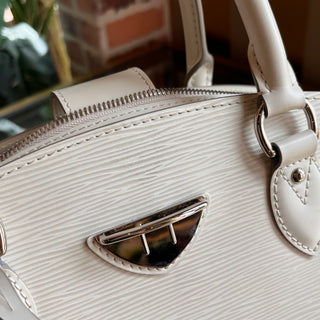 LOUIS VUITTON Pont Neuf White Epi Leather Satchel Bag