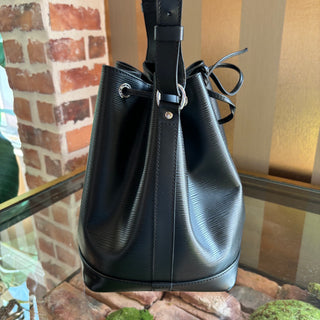 LOUIS VUITTON Black Epi Noe Bucket